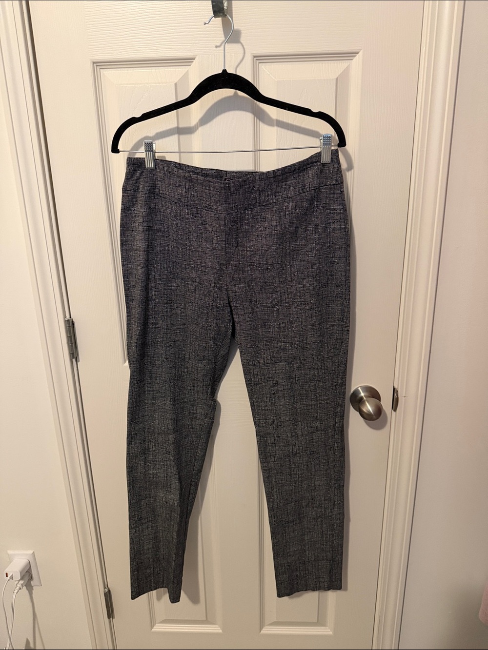 Peck & Peck Gray Textured Straight-Leg Trousers